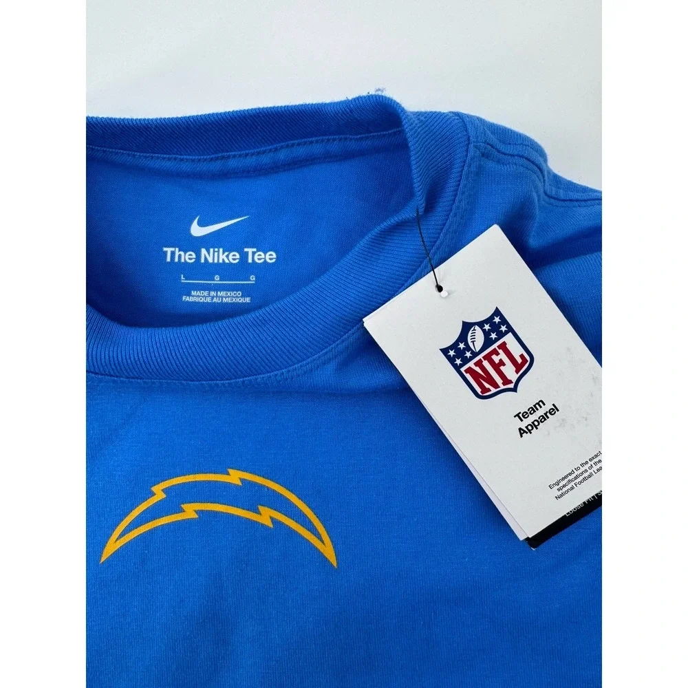 Los Angeles Chargers Nike Womens Large Boxy Football Shirt  NFL Ladies NWT